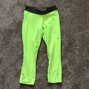 Nike Dri-Fit cropped leggings